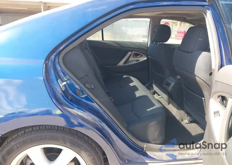 2009 Toyota Camry Se z USA, uszkodzony, nr VIN 4T1BE46KX9U399611